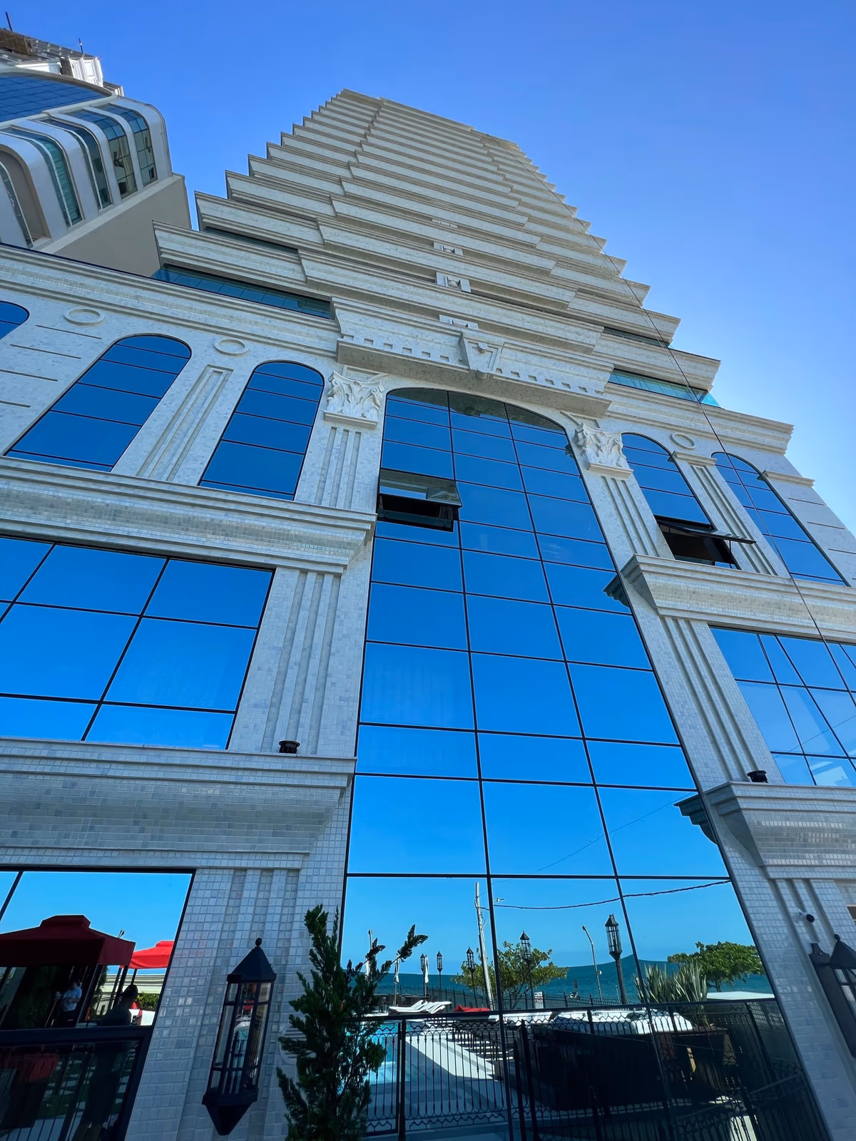 CNA Cartier Residence