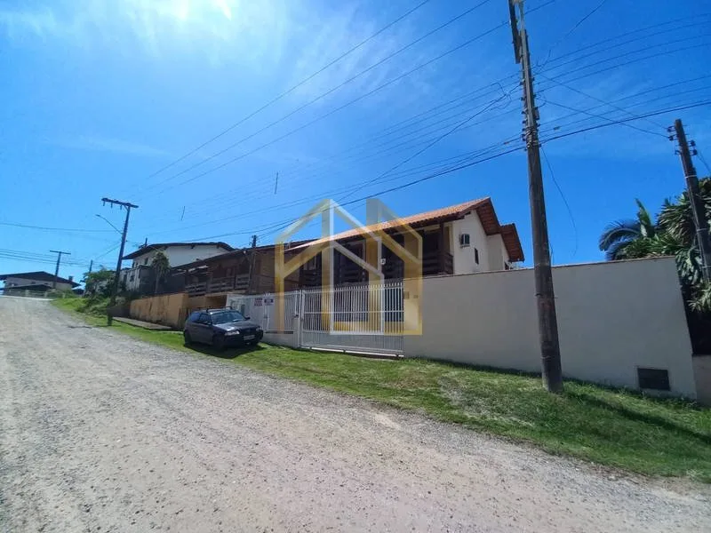 Casa 2 dorm. em Centro, Balneário Piçarras/SC · foto 4 | Família Broker