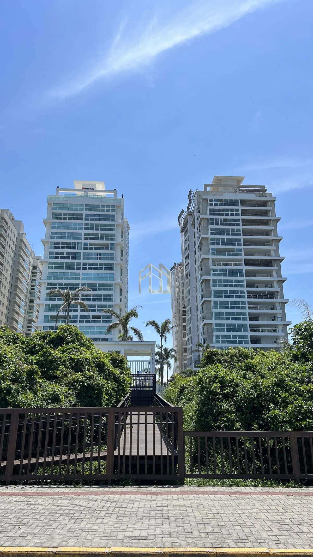 Apartamento 3 dorm. em Itacolomí, Balneário Piçarras/SC · destaque | Família Broker