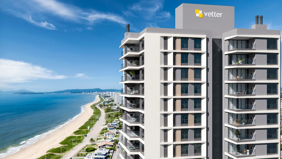 Fachada moderna do edifício Vetter com sacadas e vista para o mar em Itacolomi, Balneário Piçarras/S