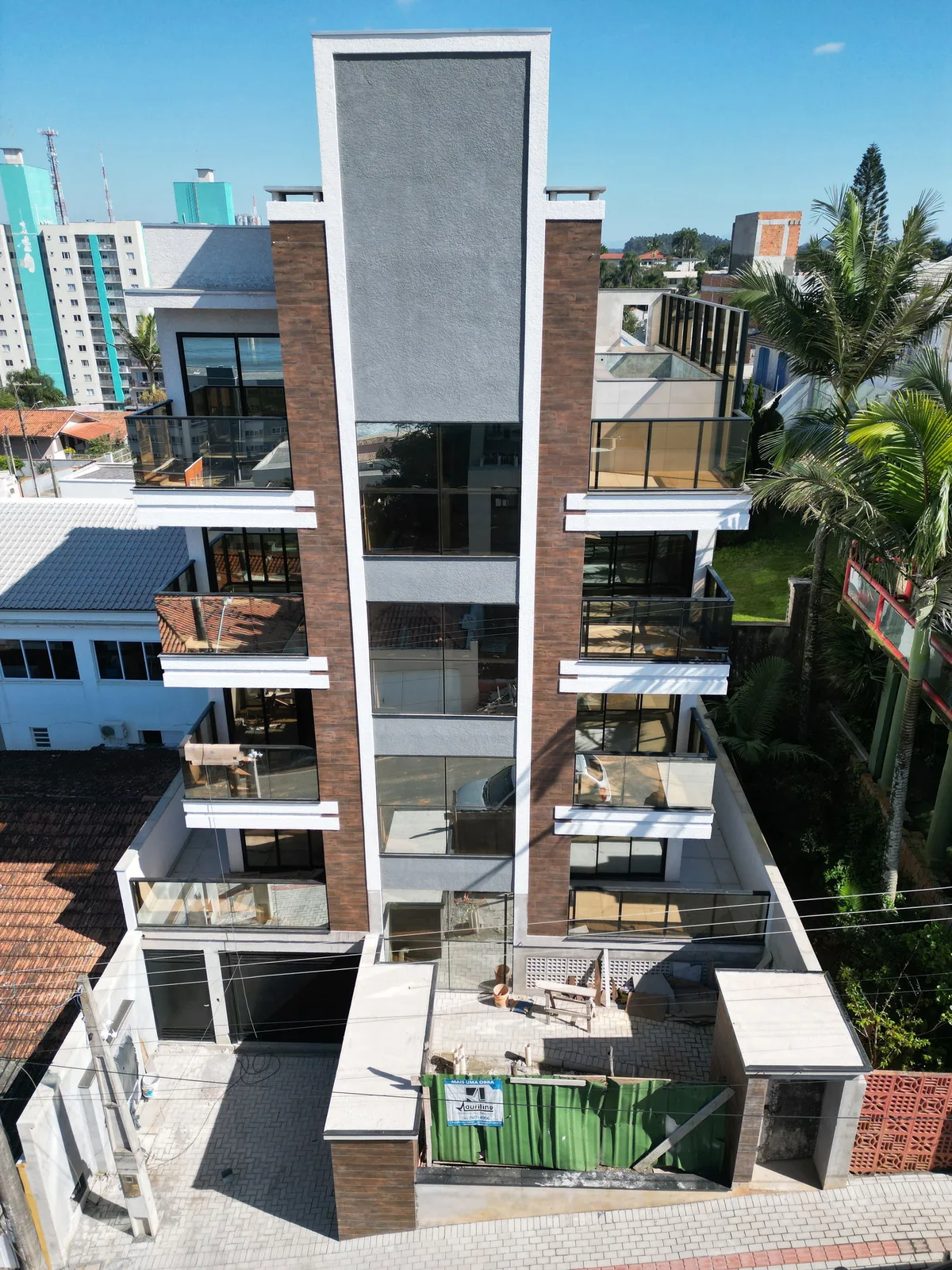 Garden com 3 dormitórios à venda sendo 1 suíte, 117.0 m² por - R$ 865.000,00 - Centro - Barra Velha/SC