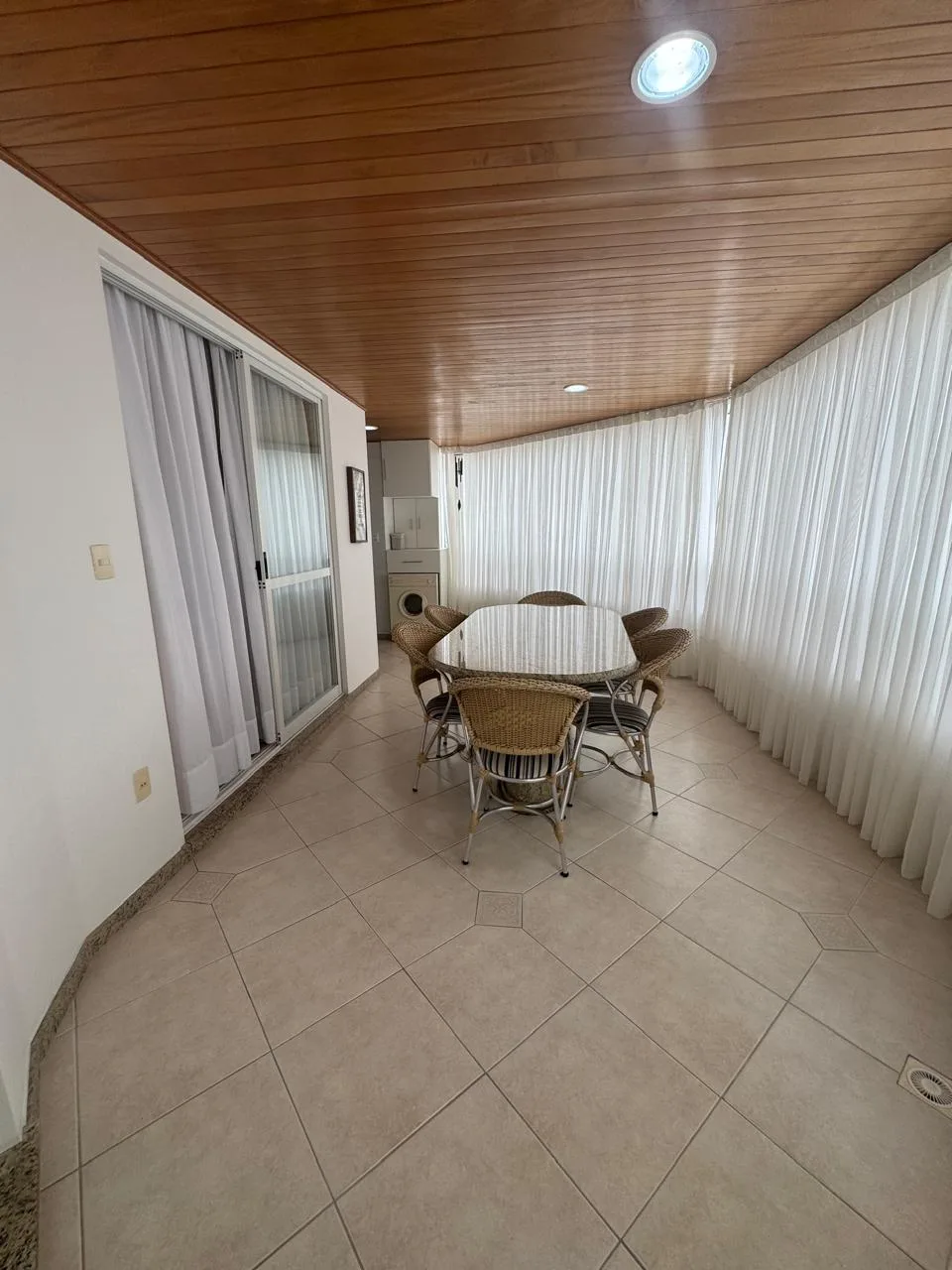 Coliseum Residence