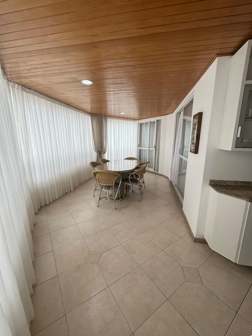 Coliseum Residence