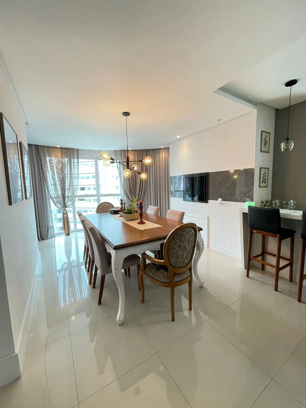 Elegance Tower Residence
