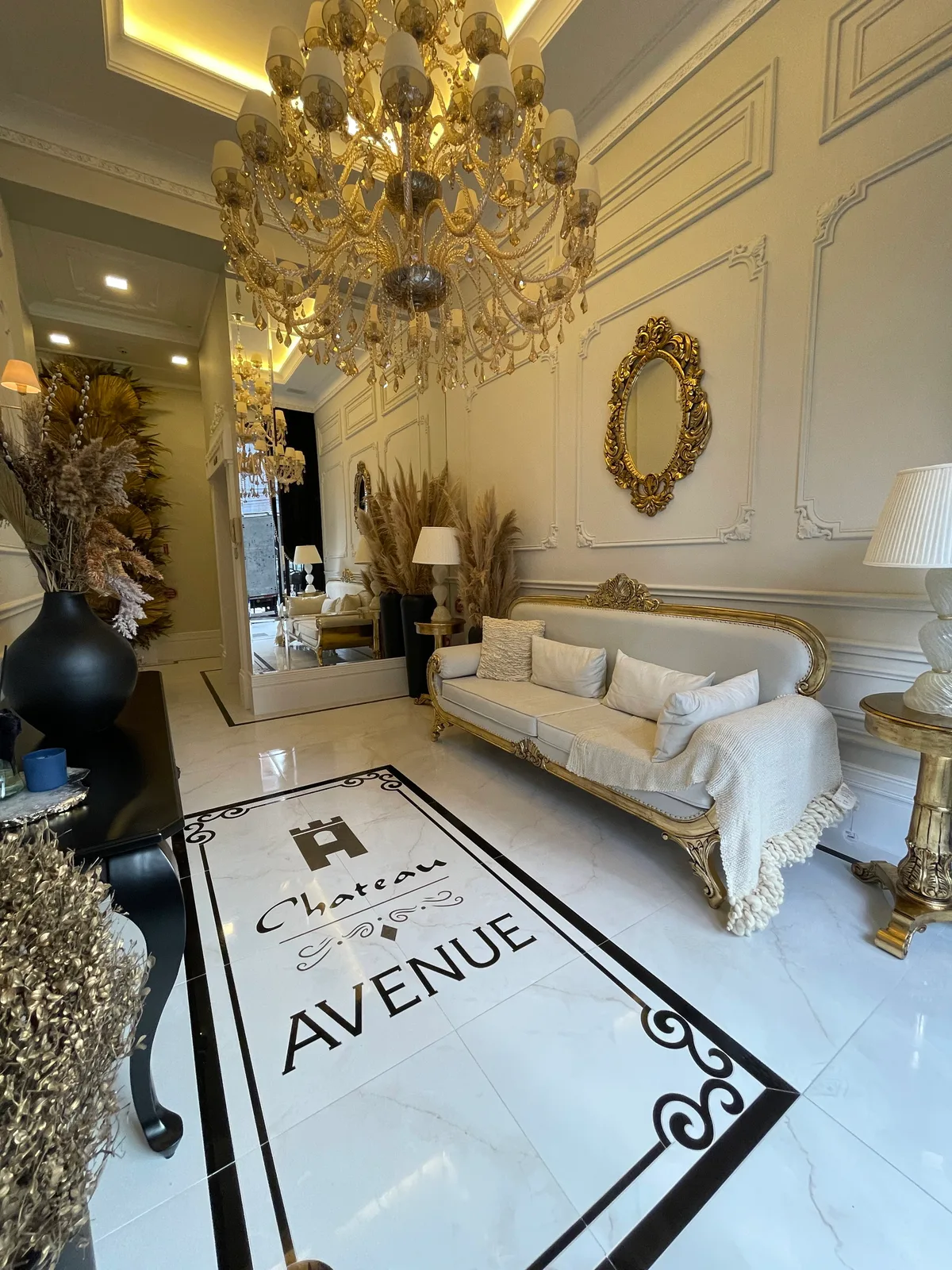 Chateau Avenue 1106