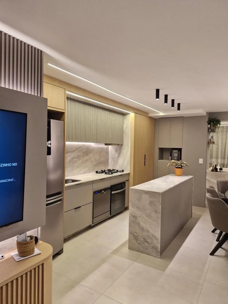 Duo Praia Brava Residence