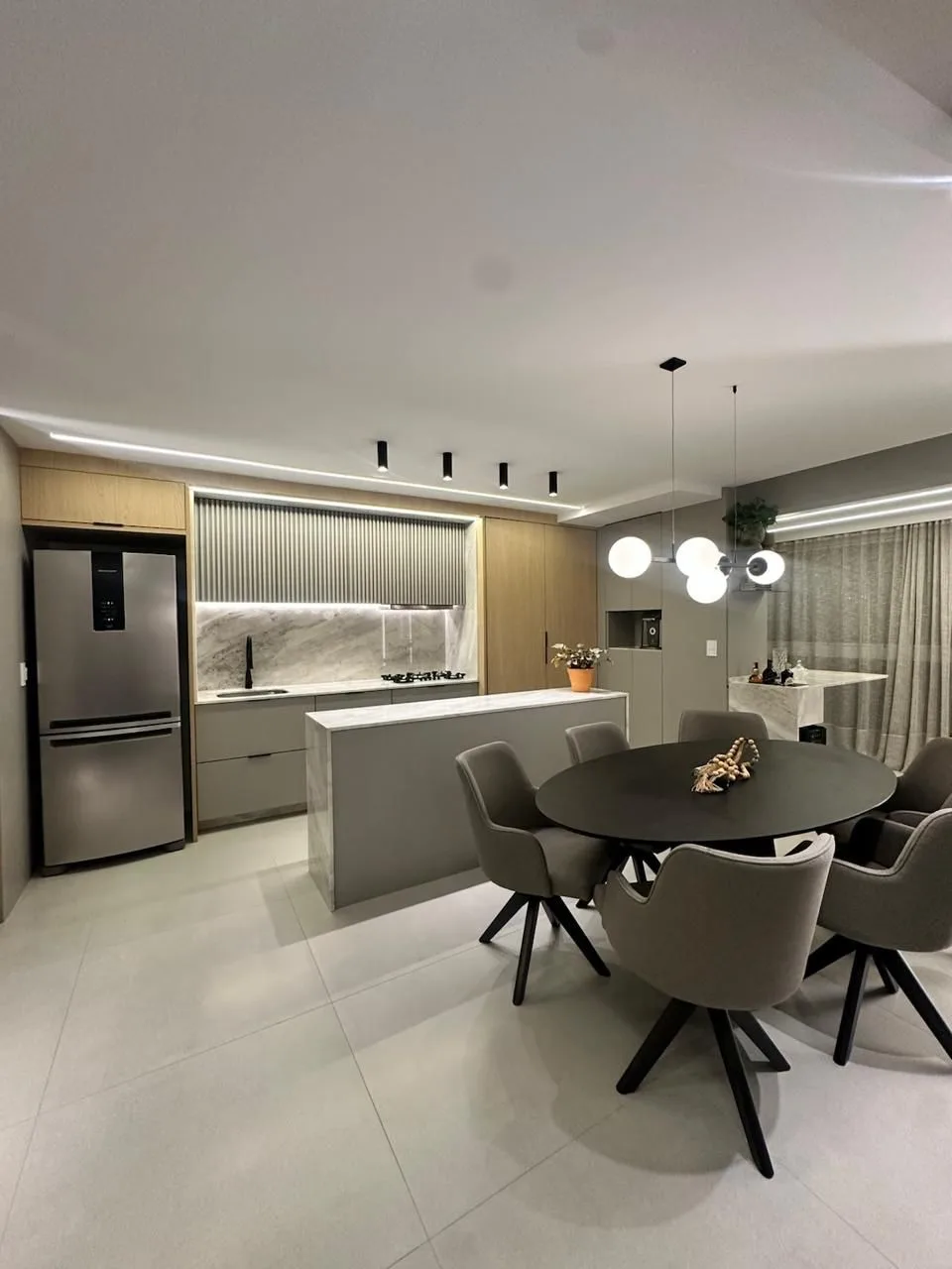Duo Praia Brava Residence