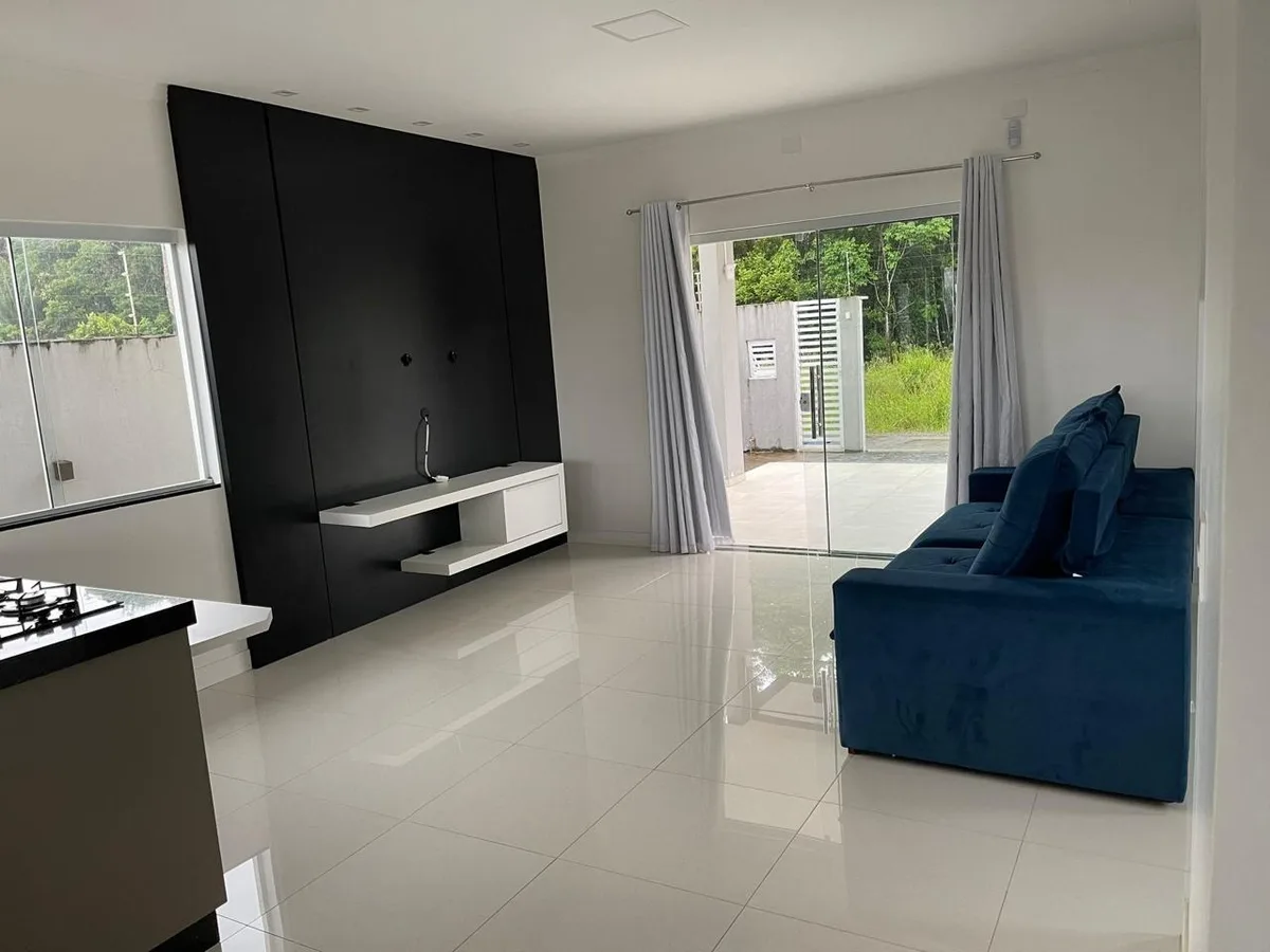 Casa 3 dorm. em Bairro Itacolomi, Balneário Piçarras/SC · foto 5 | Família Broker