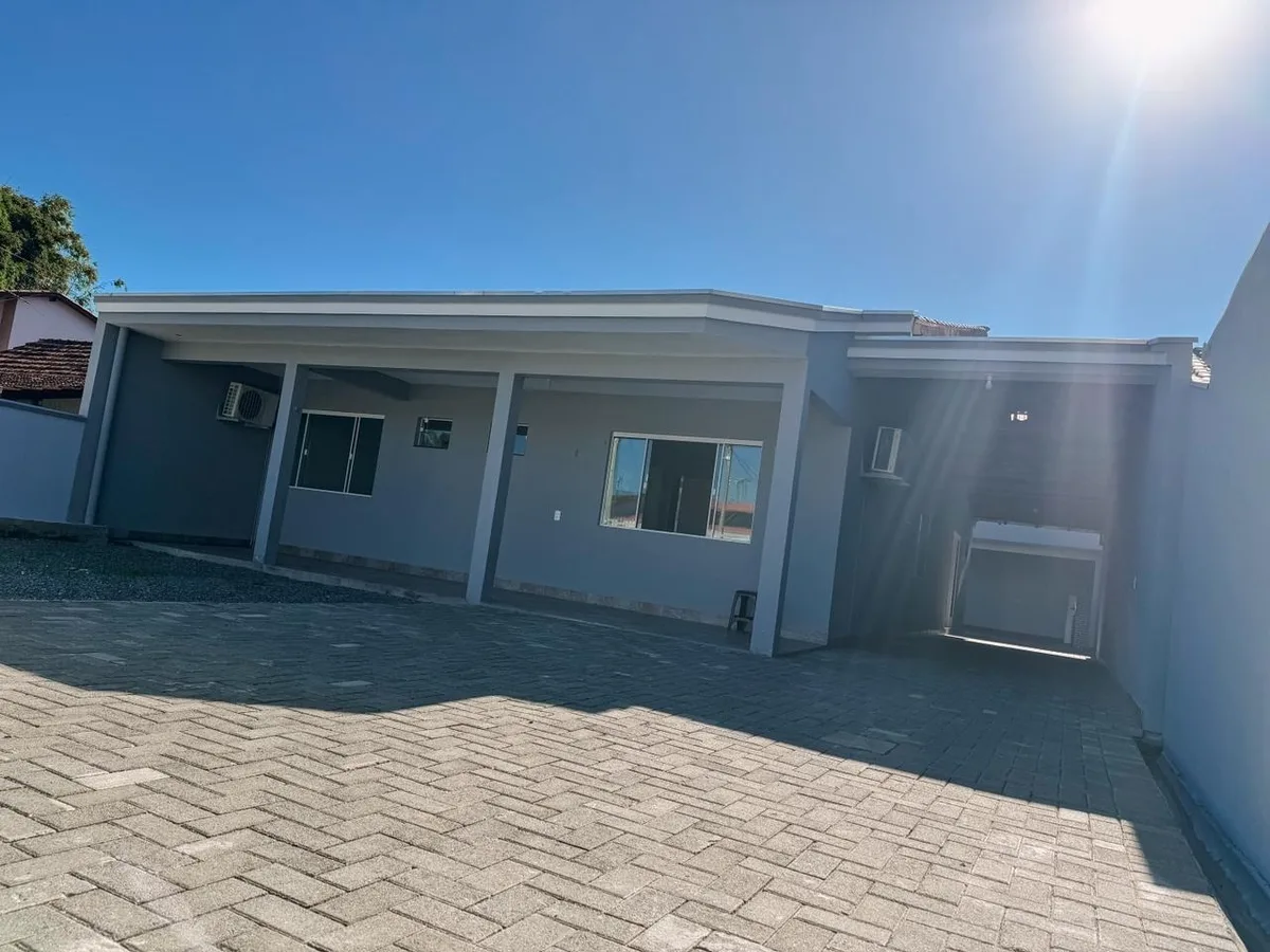 Casa 3 dorm. em Centro, Penha/SC · foto 3 | Família Broker