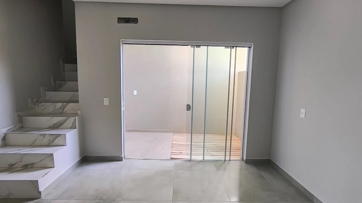 Casa 2 dorm. em Centro, Balneário Piçarras/SC · foto 4 | Família Broker