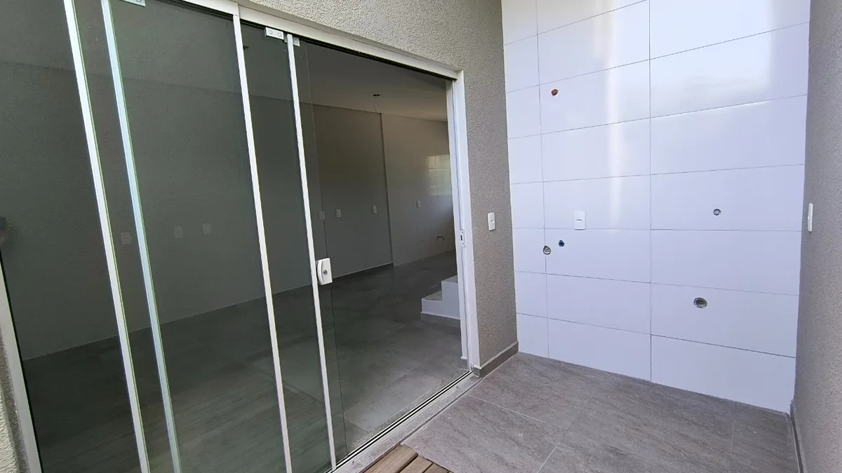 Casa 2 dorm. em Centro, Balneário Piçarras/SC · foto 5 | Família Broker