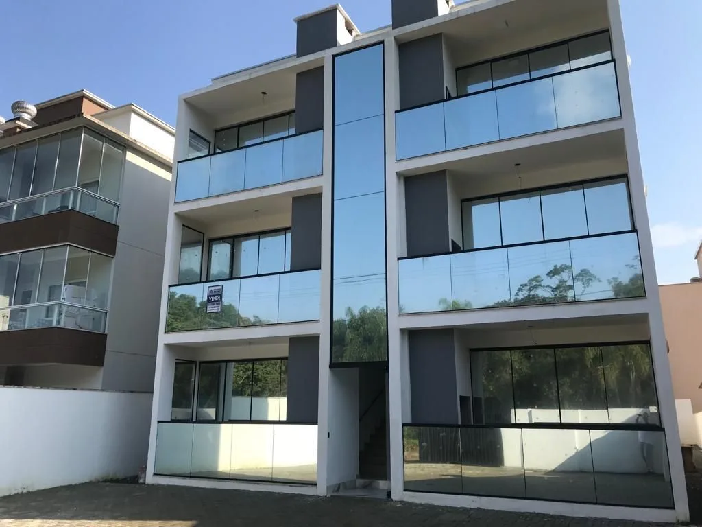 Apartamento 2 dorm. em Itacolomi, Balneário Piçarras/SC · destaque | Família Broker