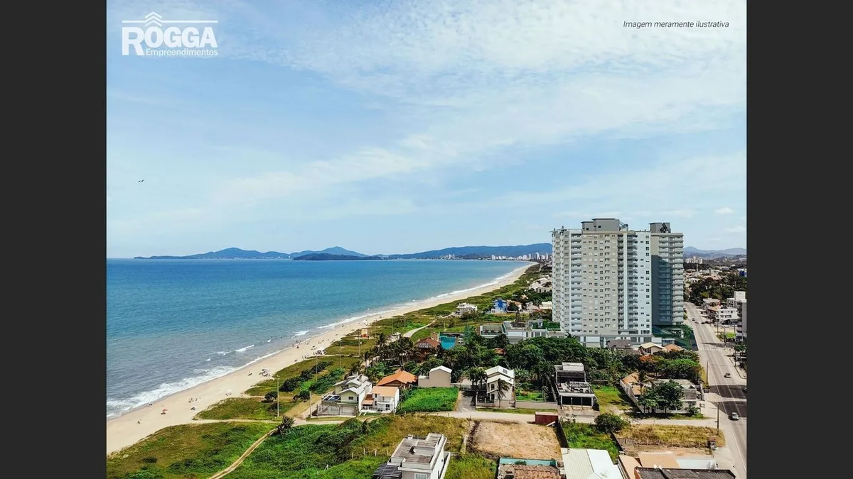 Apartamento 2 dorm. em Centro, Balneário Piçarras/SC · destaque | Família Broker