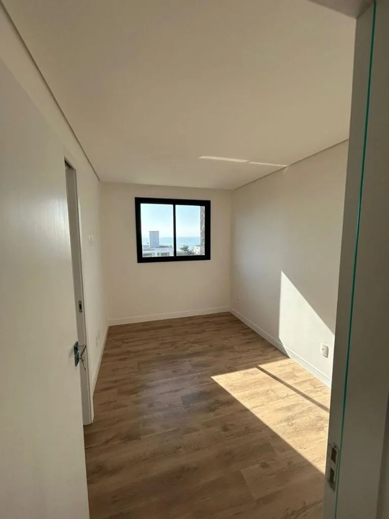 Apartamento 3 dorm. em Centro, Balneário Piçarras/SC · foto 2 | Família Broker
