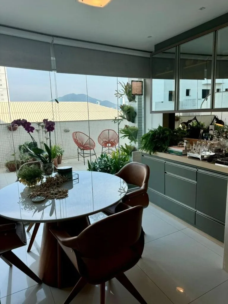 Apartamento 3 dorm. em Centro, Navegantes/SC · destaque | Família Broker