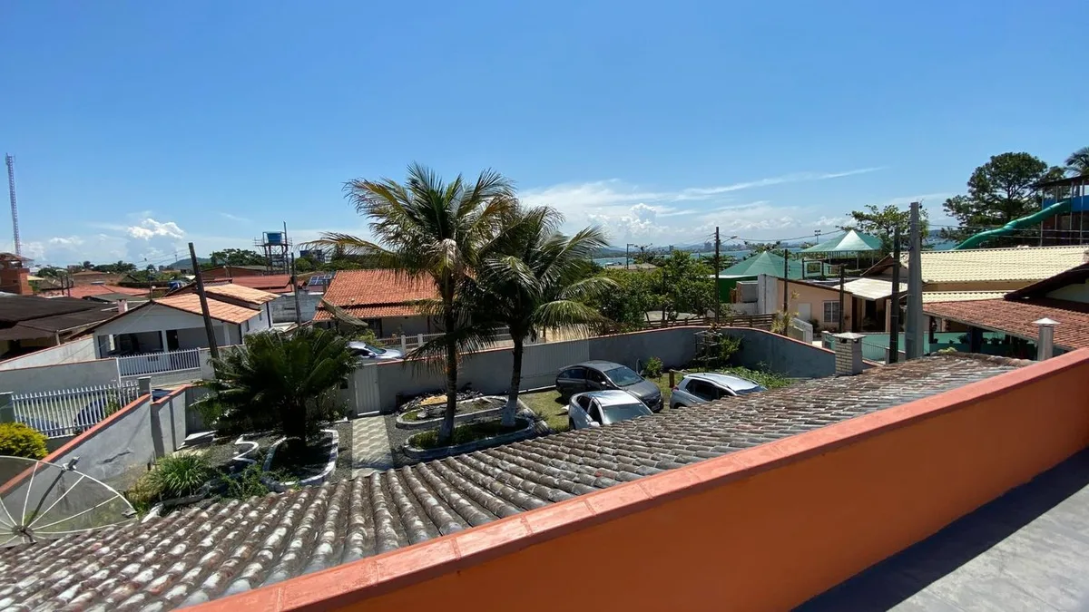 Casa 2 dorm. em Praia de Armação do Itapocorói, Penha/SC · destaque | Família Broker