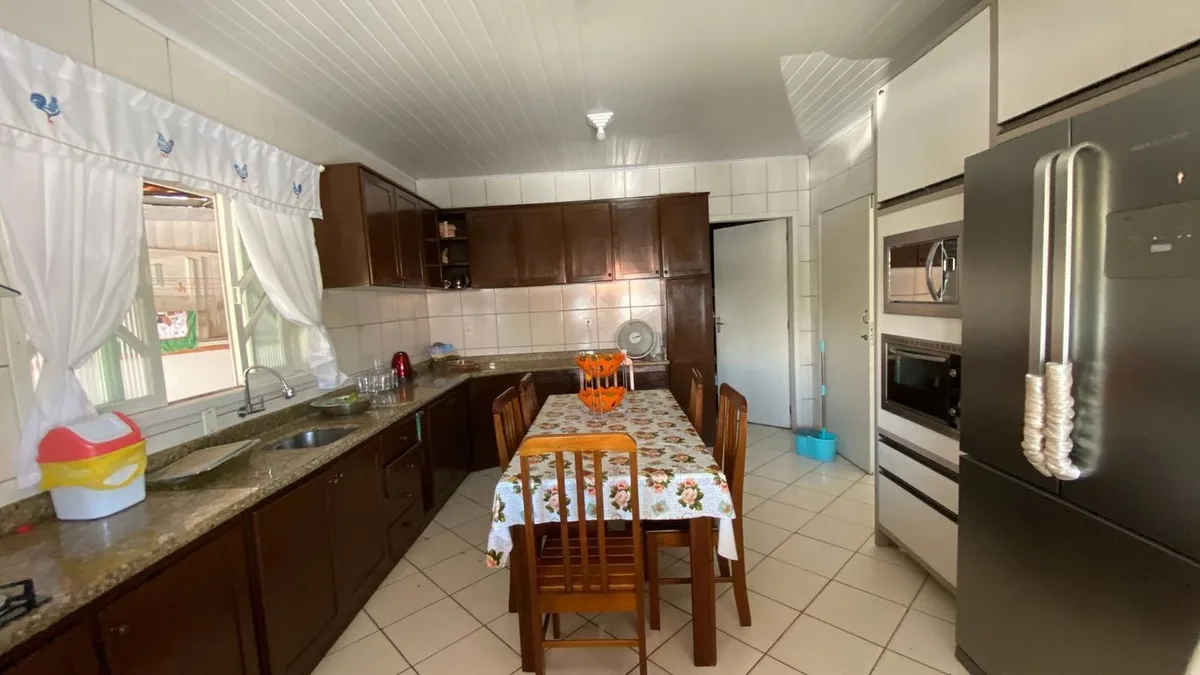 Casa 2 dorm. em Praia de Armação do Itapocorói, Penha/SC · foto 5 | Família Broker