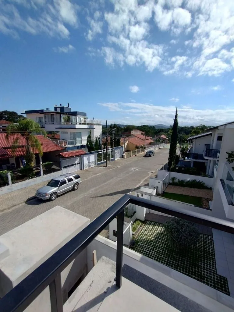 Casa 4 dorm. em Centro, Balneário Piçarras/SC · foto 3 | Família Broker