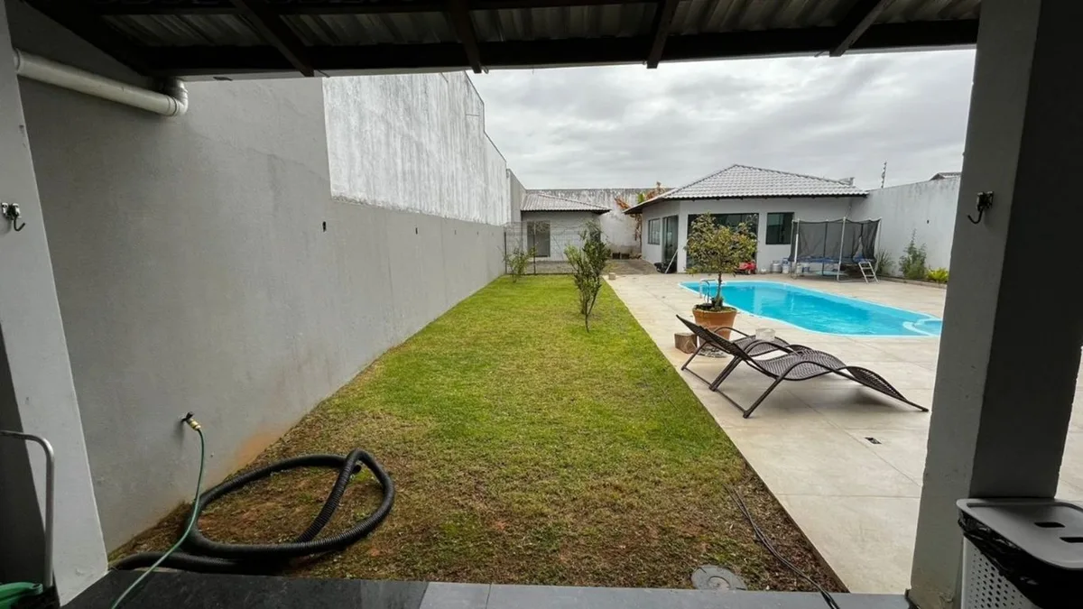 Casa 5 dorm. em Centro, Balneário Piçarras/SC · foto 5 | Família Broker