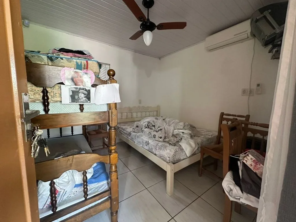 Casa 5 dorm. em Itacolomi, Balneário Piçarras/SC · foto 2 | Família Broker