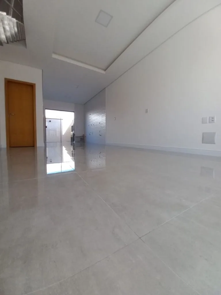 Casa 2 dorm. em Centro, Balneário Piçarras/SC · foto 3 | Família Broker