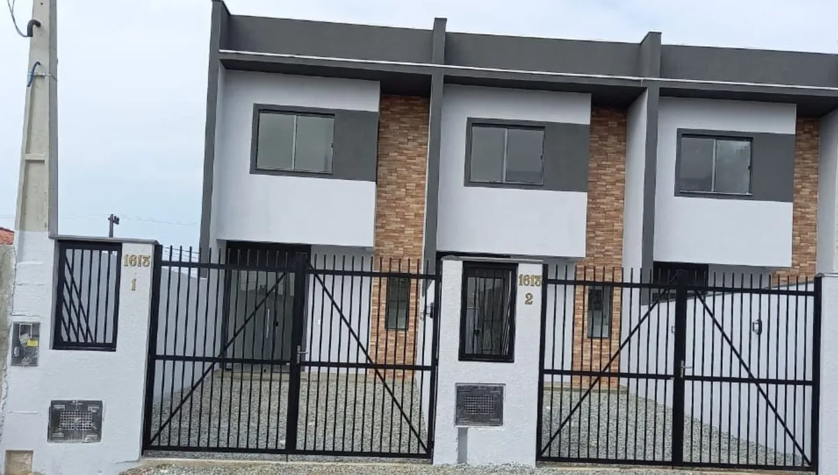 Casa 2 dorm. em Itacolomi, Balneário Piçarras/SC · foto 2 | Família Broker