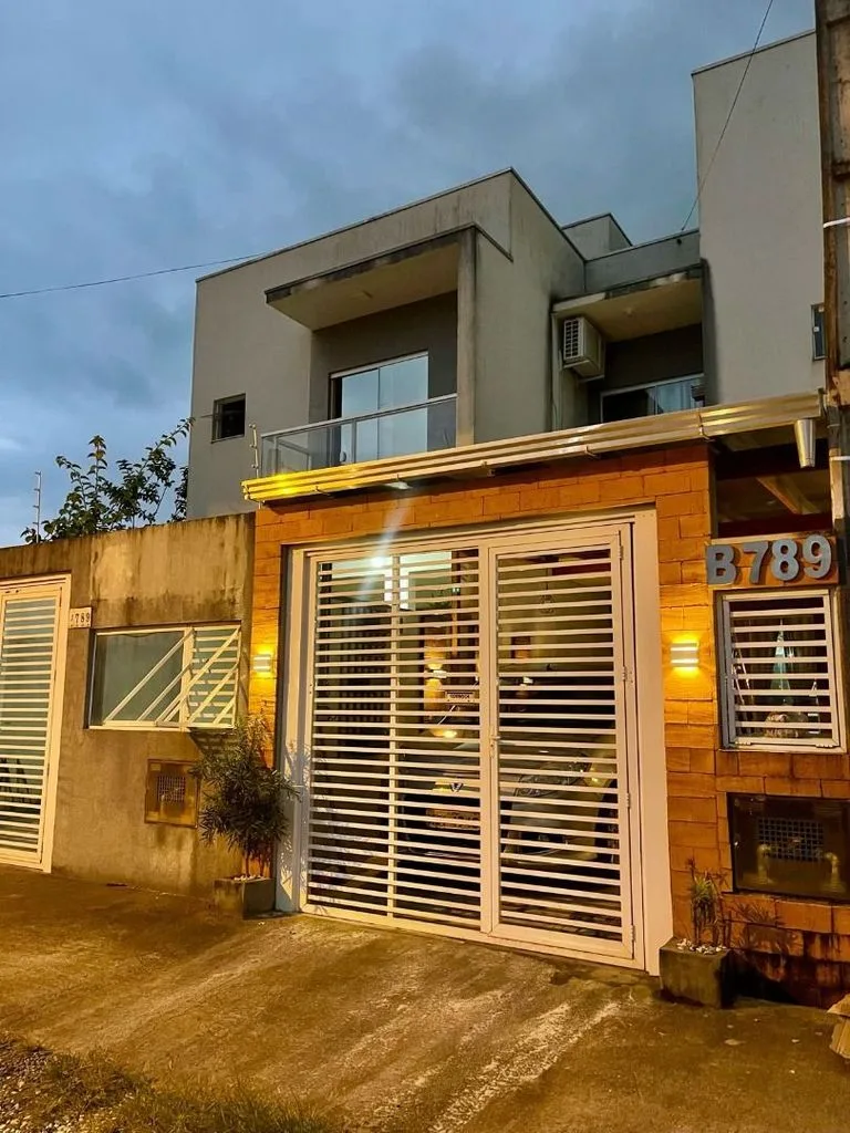 Casa 2 dorm. em Itacolomi, Balneário Piçarras/SC · foto 3 | Família Broker